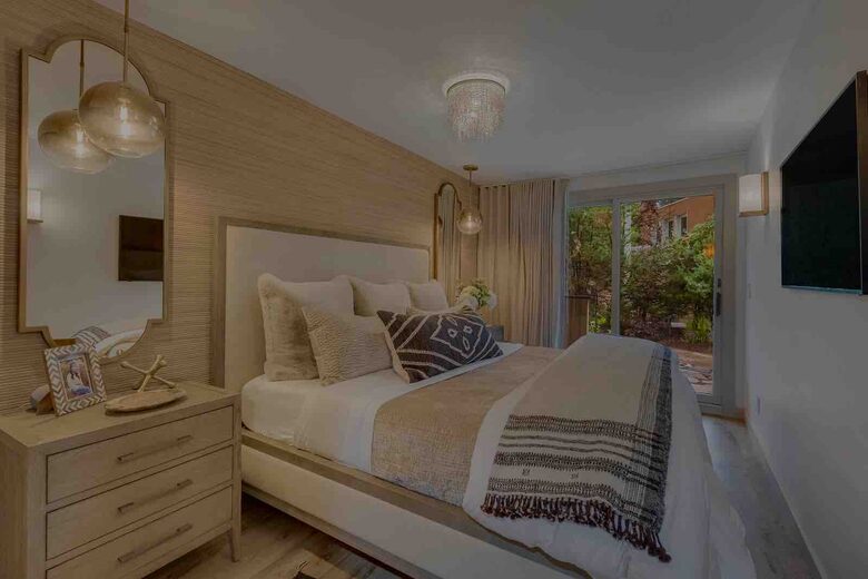 Chic Aspen Jewel Box by the Gondola - Aspen, Colorado