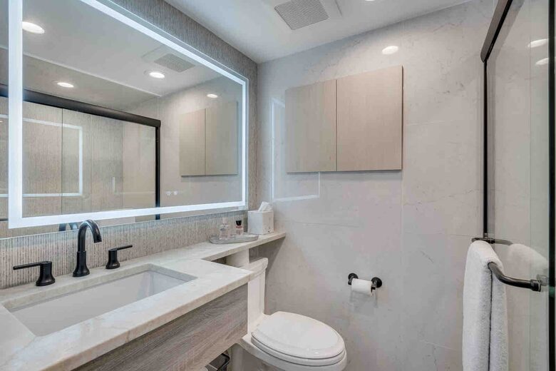 Chic Aspen Jewel Box by the Gondola - Aspen, Colorado