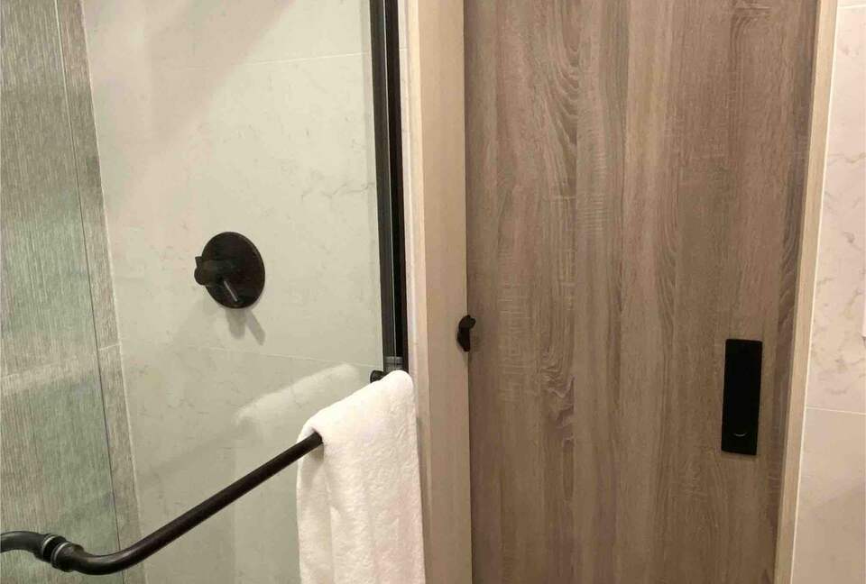 Chic Aspen Jewel Box by the Gondola - Aspen, Colorado