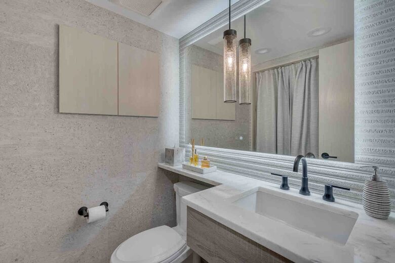 Chic Aspen Jewel Box by the Gondola - Aspen, Colorado