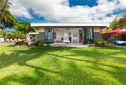 Malulani Villa | Oceanfront with Pool/Spa & Pickleball - Kamuela, Hawaii