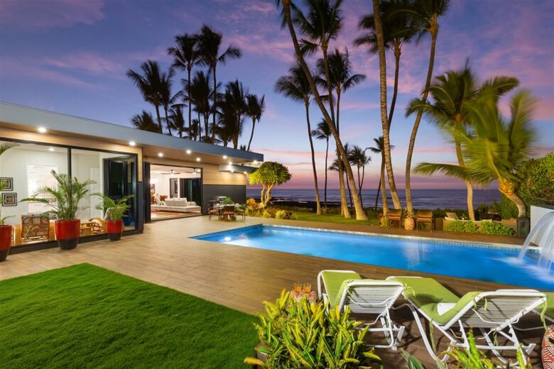 Malulani Villa | Oceanfront with Pool/Spa & Pickleball - Kamuela, Hawaii
