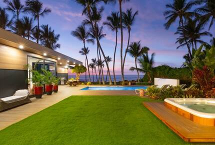 Malulani Villa | Oceanfront with Pool/Spa & Pickleball - Kamuela, Hawaii