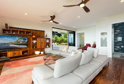 Malulani Villa | Oceanfront with Pool/Spa & Pickleball - Kamuela, Hawaii