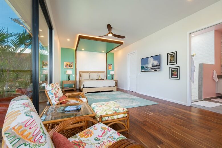 Malulani Villa | Oceanfront with Pool/Spa & Pickleball - Kamuela, Hawaii