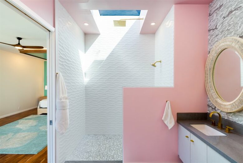 Malulani Villa | Oceanfront with Pool/Spa & Pickleball - Kamuela, Hawaii