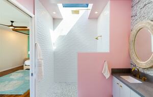 Malulani Villa | Oceanfront with Pool/Spa & Pickleball - Kamuela, Hawaii