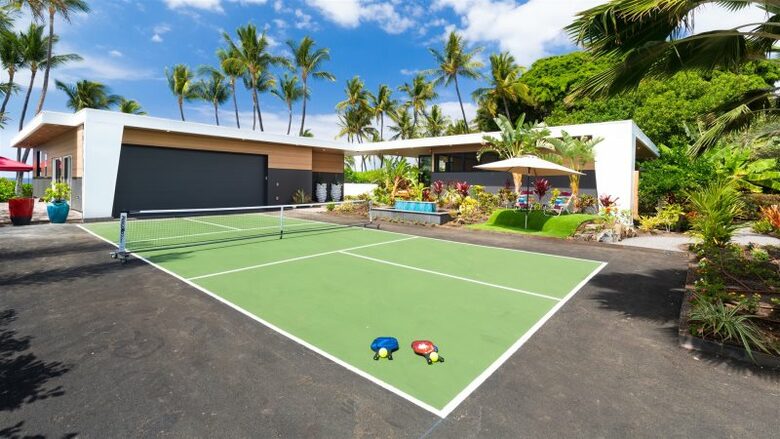 Malulani Villa | Oceanfront with Pool/Spa & Pickleball - Kamuela, Hawaii