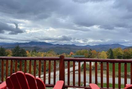 All-American Mountain Ski House | With a hot tub, wrap around deck, and panoramic views! - Madison, New Hampshire