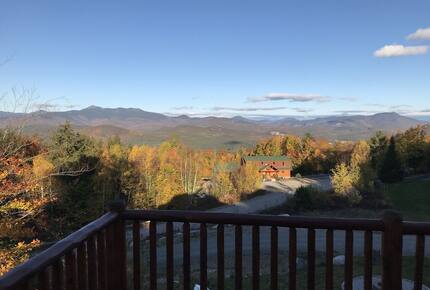 All-American Mountain Ski House | With a hot tub, wrap around deck, and panoramic views! - Madison, New Hampshire