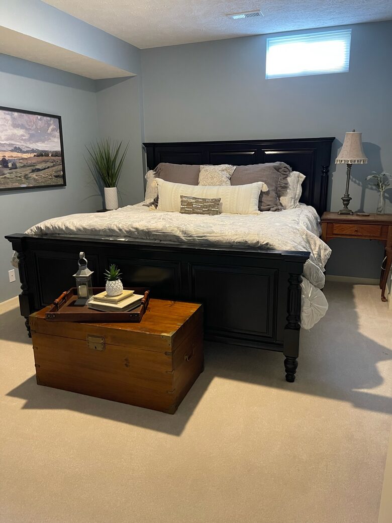 Omaha Retreat on 1 Acre - Available for College World Series CWS! - Omaha, Nebraska