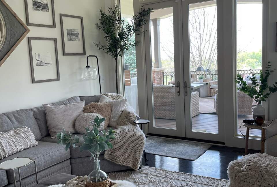 Omaha Retreat on 1 Acre - Available for College World Series CWS! - Omaha, Nebraska