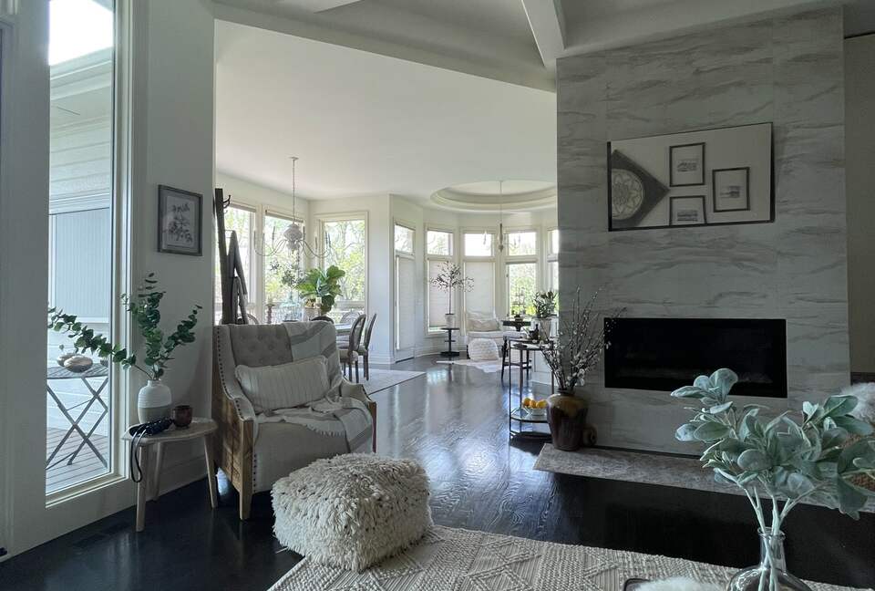 Omaha Retreat on 1 Acre - Available for College World Series CWS! - Omaha, Nebraska