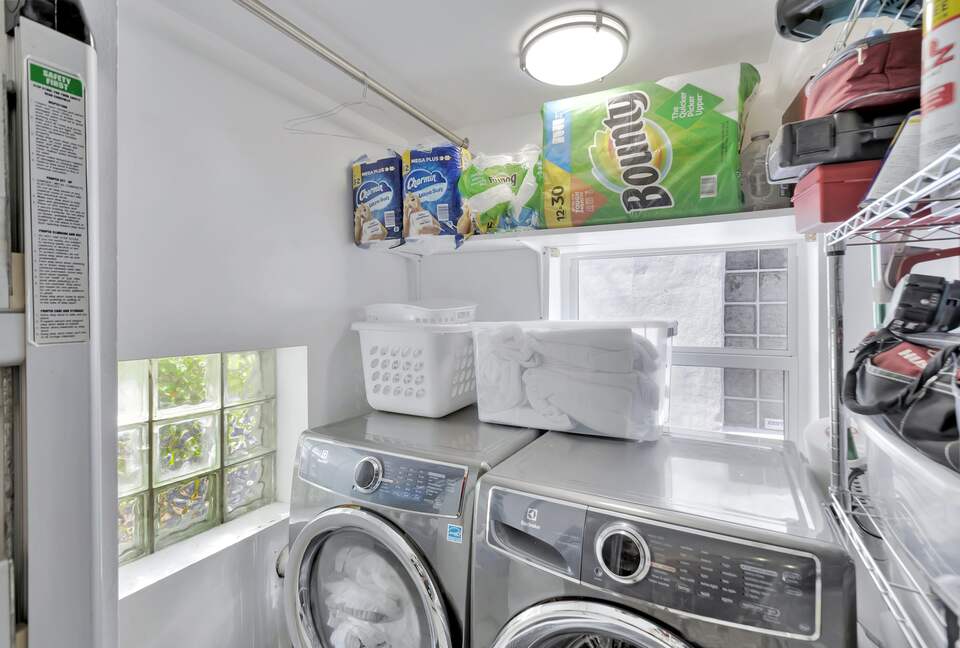 Beach Cottage Waterfront Gem - Fort Lauderdale, Florida