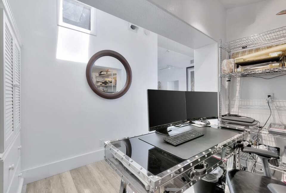 Beach Cottage Waterfront Gem - Fort Lauderdale, Florida