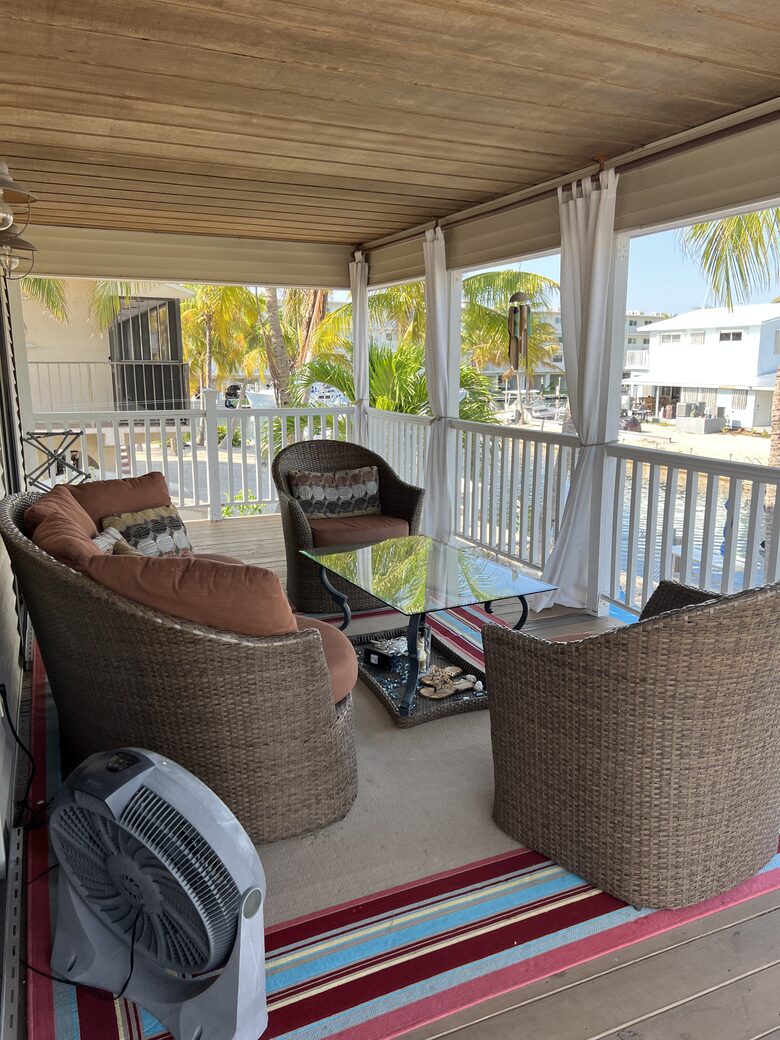 Large balcony with walk around deck