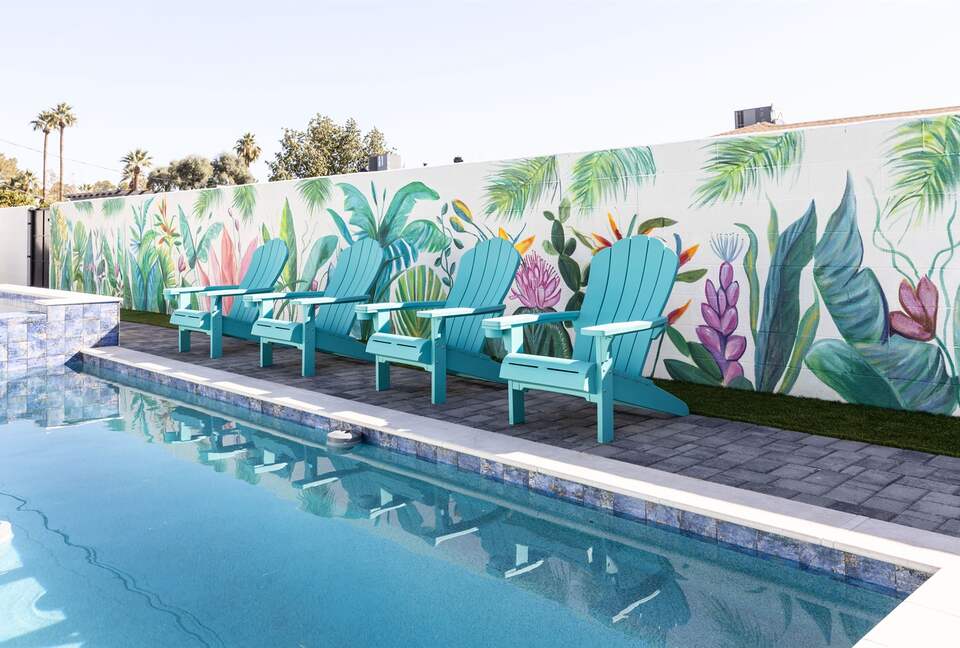 The Palmly | With a Heated Pool, Hot tub, Fire Pit, Close to Old Town! - Scottsdale, Arizona