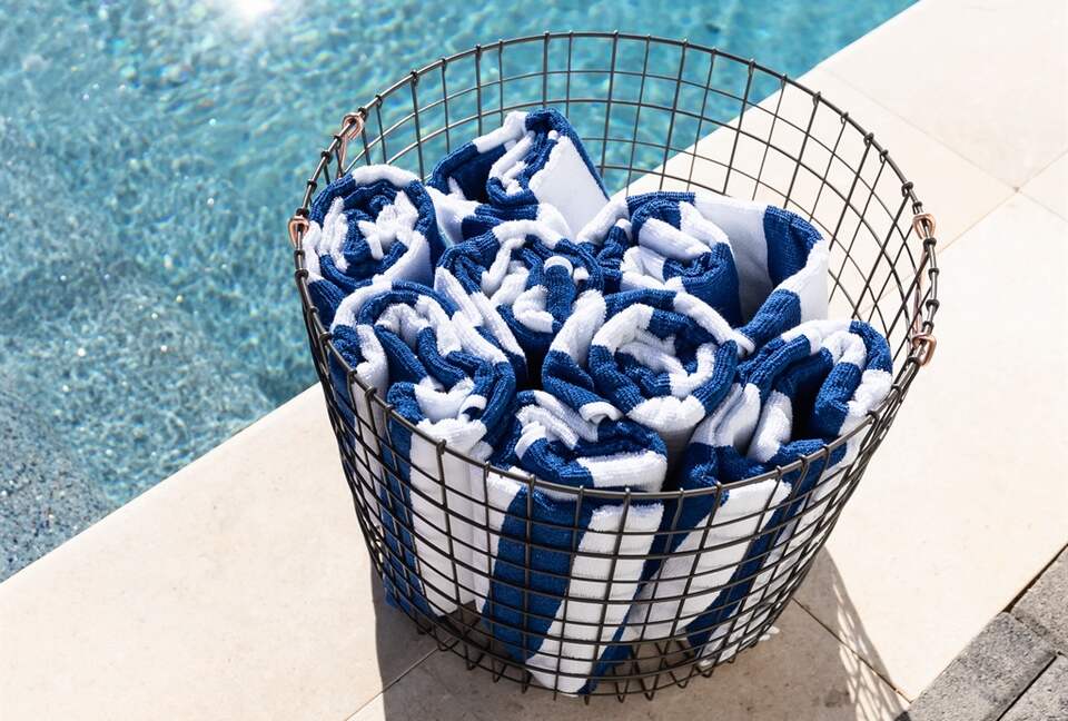 The Palmly | With a Heated Pool, Hot tub, Fire Pit, Close to Old Town! - Scottsdale, Arizona