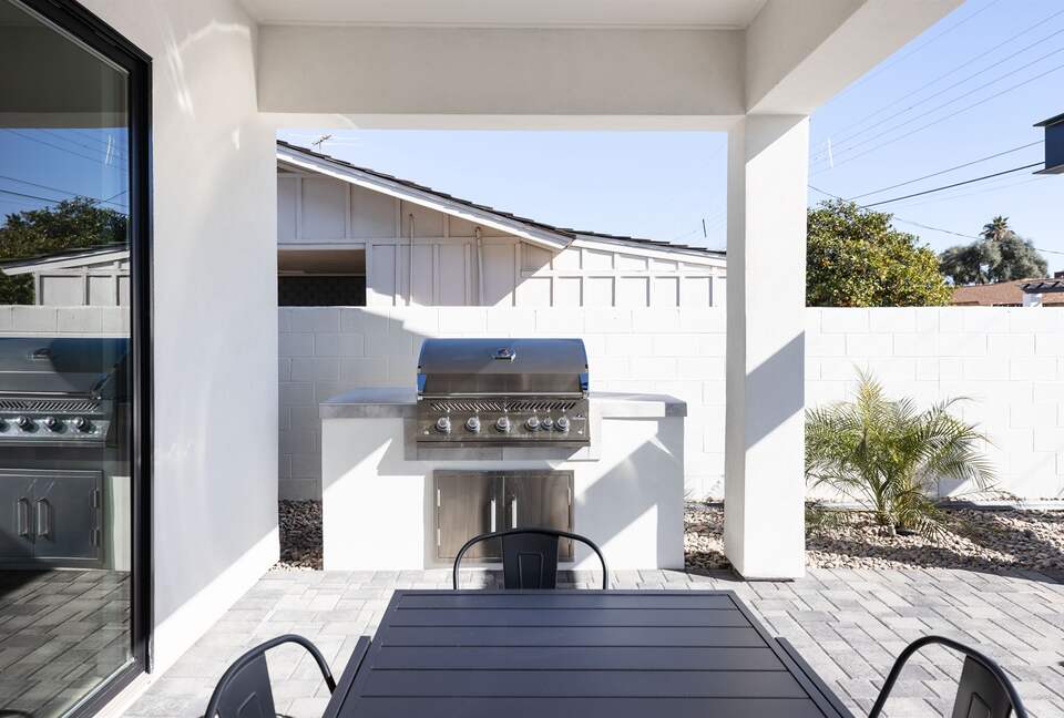 The Palmly | With a Heated Pool, Hot tub, Fire Pit, Close to Old Town! - Scottsdale, Arizona