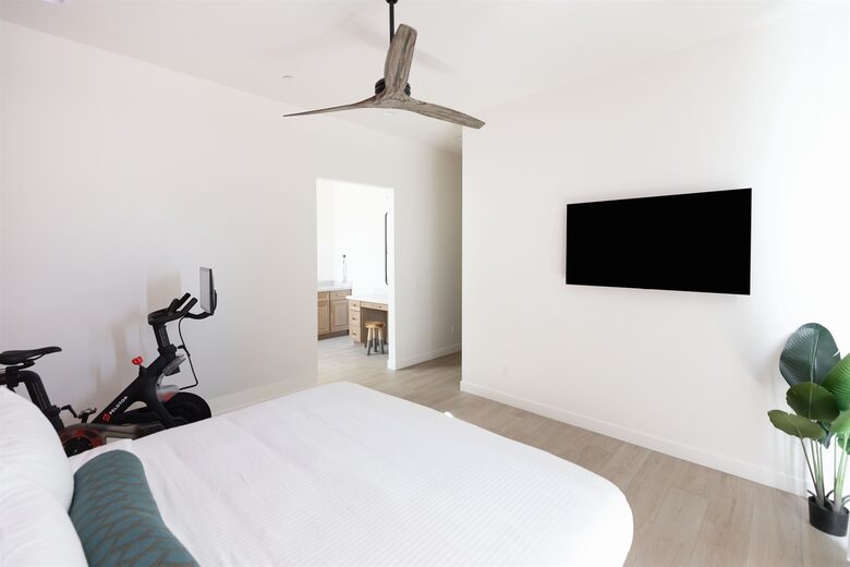 The Palmly | With a Heated Pool, Hot tub, Fire Pit, Close to Old Town! - Scottsdale, Arizona