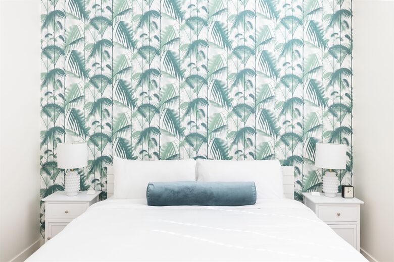 The Palmly | With a Heated Pool, Hot tub, Fire Pit, Close to Old Town! - Scottsdale, Arizona