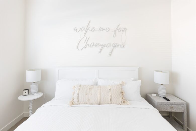 The Palmly | With a Heated Pool, Hot tub, Fire Pit, Close to Old Town! - Scottsdale, Arizona