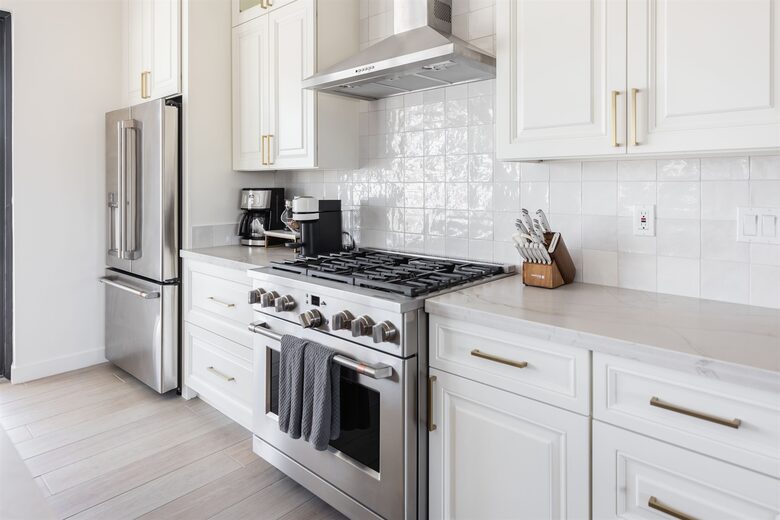 The Palmly | With a Heated Pool, Hot tub, Fire Pit, Close to Old Town! - Scottsdale, Arizona