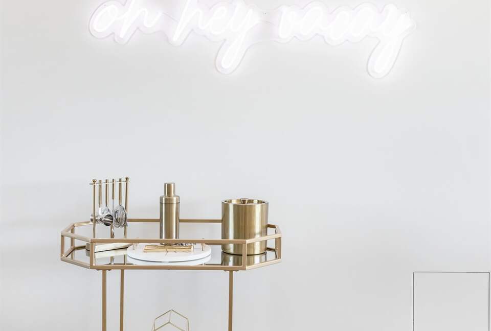 The Palmly | With a Heated Pool, Hot tub, Fire Pit, Close to Old Town! - Scottsdale, Arizona