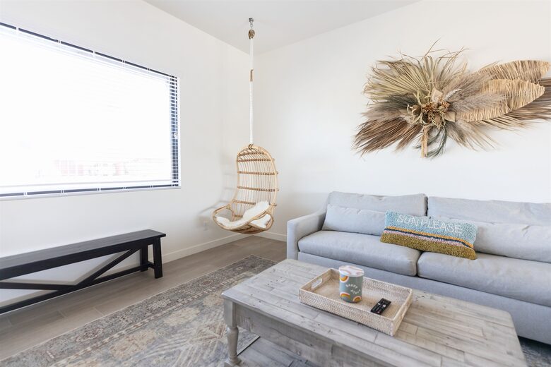 The Palmly | With a Heated Pool, Hot tub, Fire Pit, Close to Old Town! - Scottsdale, Arizona