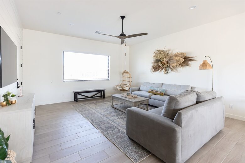 The Palmly | With a Heated Pool, Hot tub, Fire Pit, Close to Old Town! - Scottsdale, Arizona