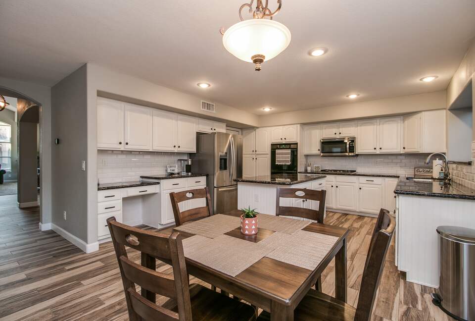 Gilbert Getaway | With Pool, Hot Tub & Game Room! - Gilbert, Arizona