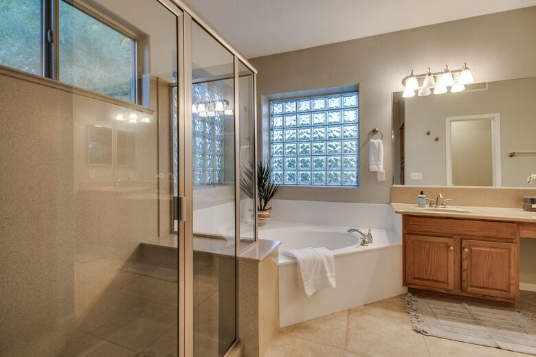 Gilbert Getaway | With Pool, Hot Tub & Game Room! - Gilbert, Arizona