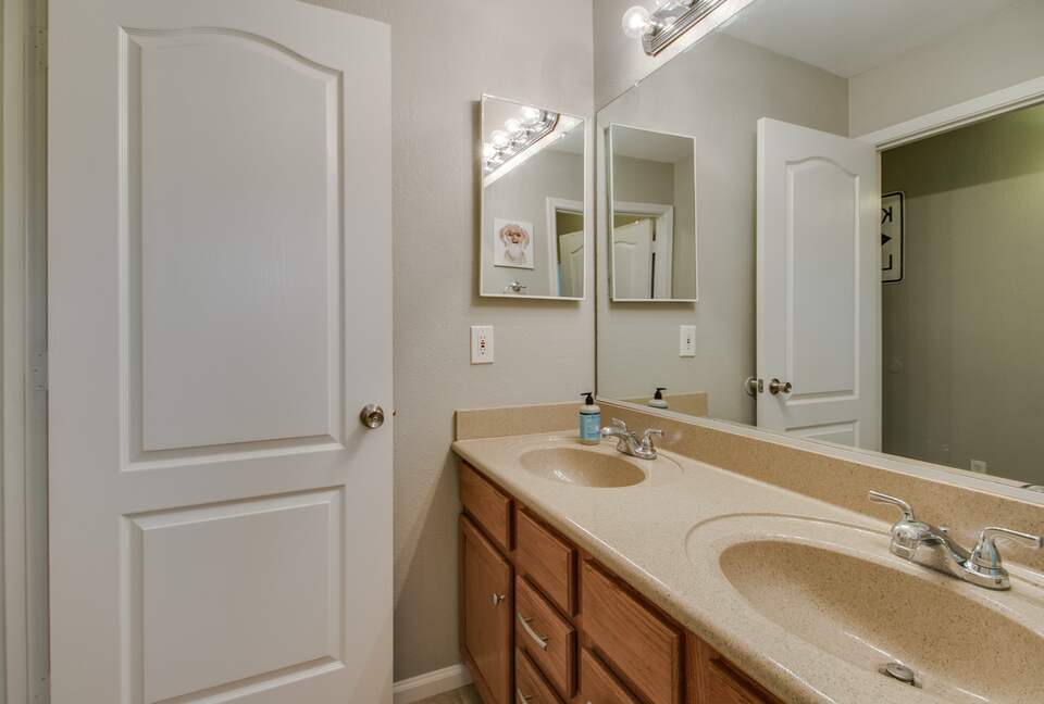 Gilbert Getaway | With Pool, Hot Tub & Game Room! - Gilbert, Arizona