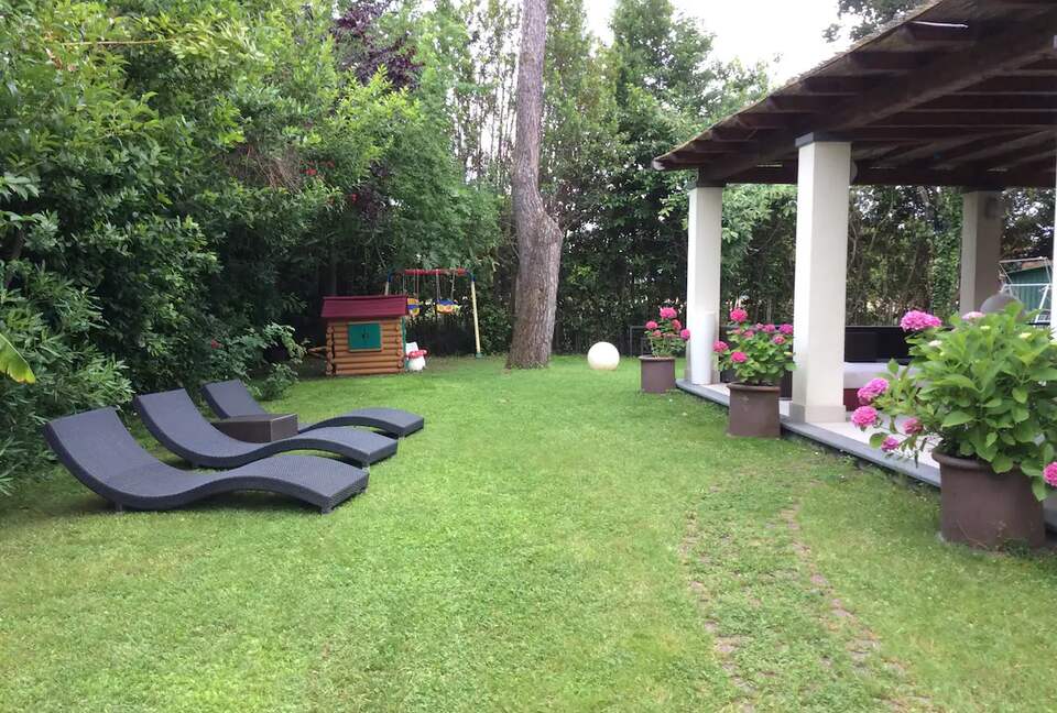 Villa Mimi - Forte dei Marmi, Italy