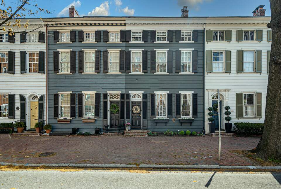 Historic 1808 Alexandria Home - Alexandria, Virginia