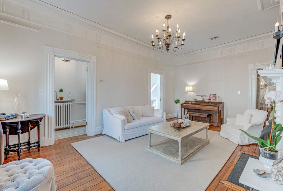 Historic 1808 Alexandria Home - Alexandria, Virginia