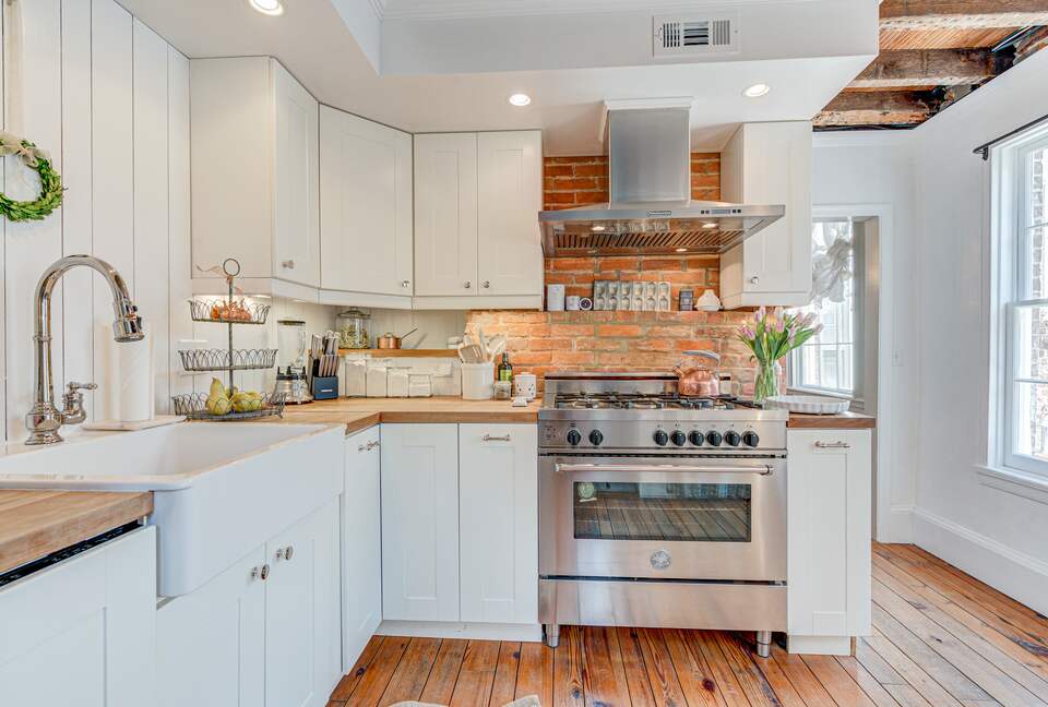 Historic 1808 Alexandria Home - Alexandria, Virginia