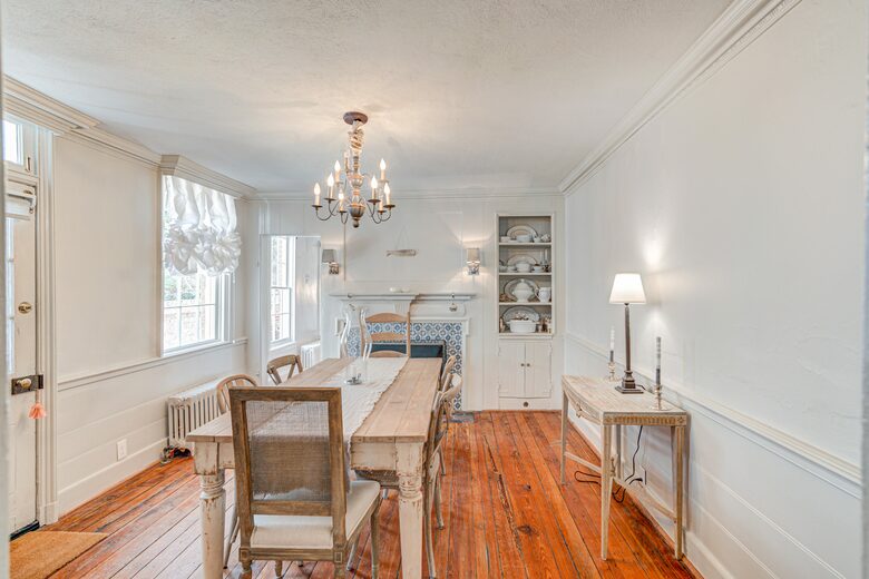 Historic 1808 Alexandria Home - Alexandria, Virginia