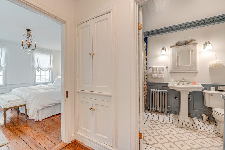 Historic 1808 Alexandria Home - Alexandria, Virginia