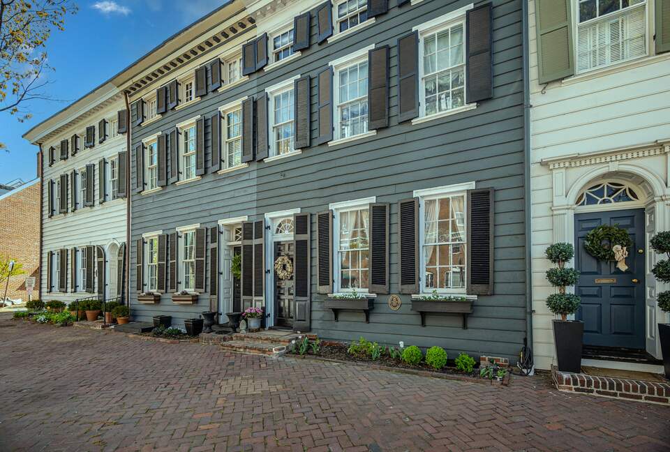 Historic 1808 Alexandria Home - Alexandria, Virginia