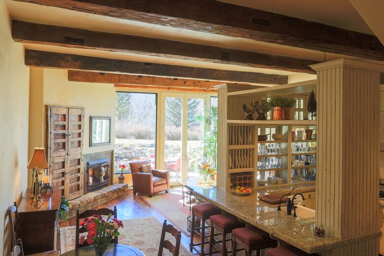 Aspen 3-Bedroom Escape with Panoramic Views - Aspen, Colorado