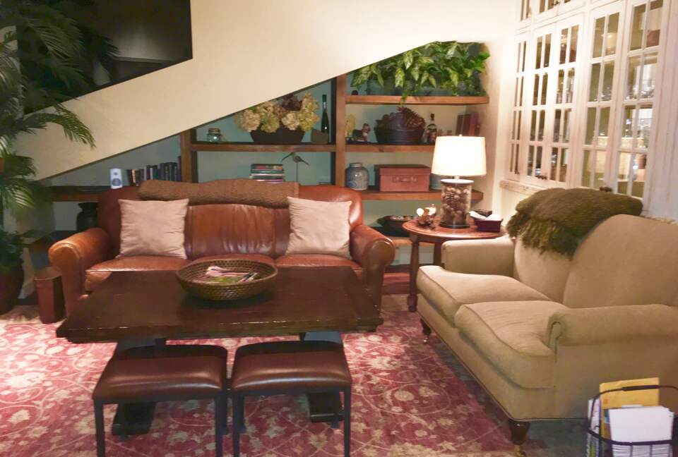 Aspen 3-Bedroom Escape with Panoramic Views - Aspen, Colorado