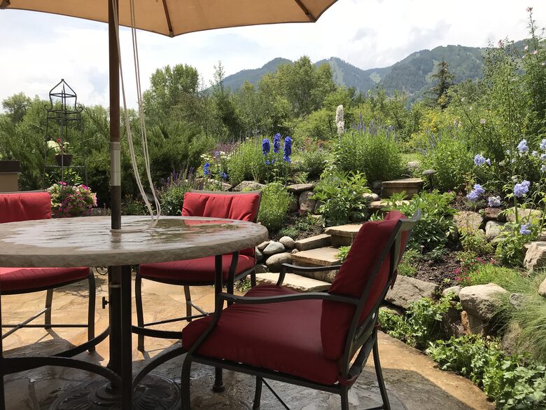 Aspen 3-Bedroom Escape with Panoramic Views - Aspen, Colorado