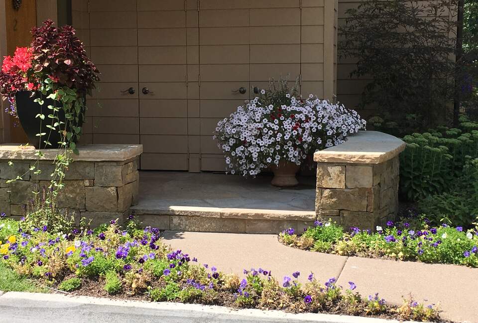 Aspen 3-Bedroom Escape with Panoramic Views - Aspen, Colorado