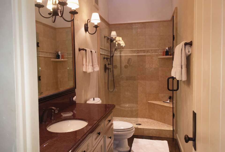 Aspen 3-Bedroom Escape with Panoramic Views - Aspen, Colorado