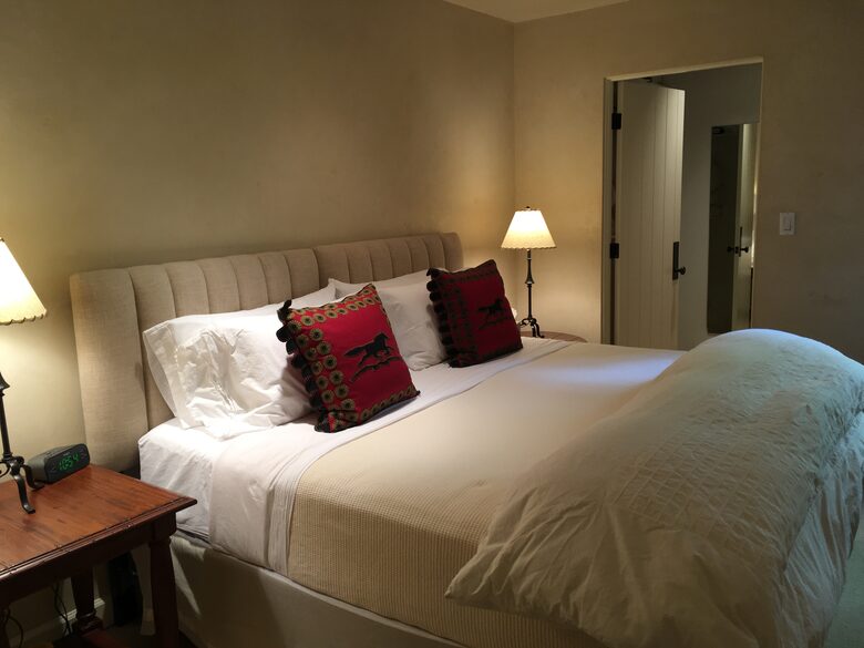 Aspen 3-Bedroom Escape with Panoramic Views - Aspen, Colorado