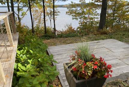 Two Stunning Waterfront Cottages with Casco Bay Views - Yarmouth, Maine