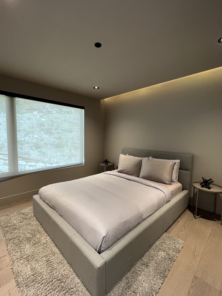 Contemporary Mountain Getaway - Whistler, Canada