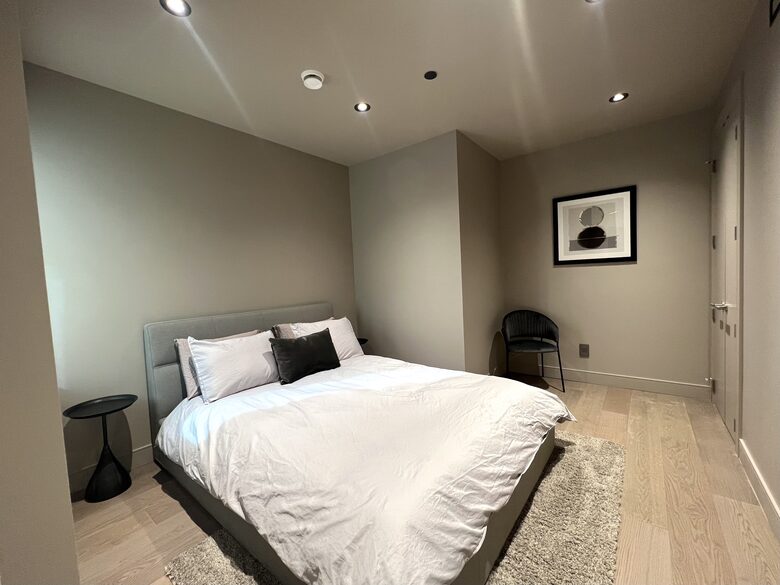 Contemporary Mountain Getaway - Whistler, Canada