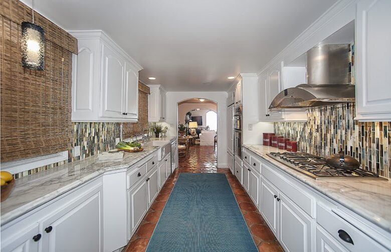 Malibu Beach Bungalow - Malibu, California